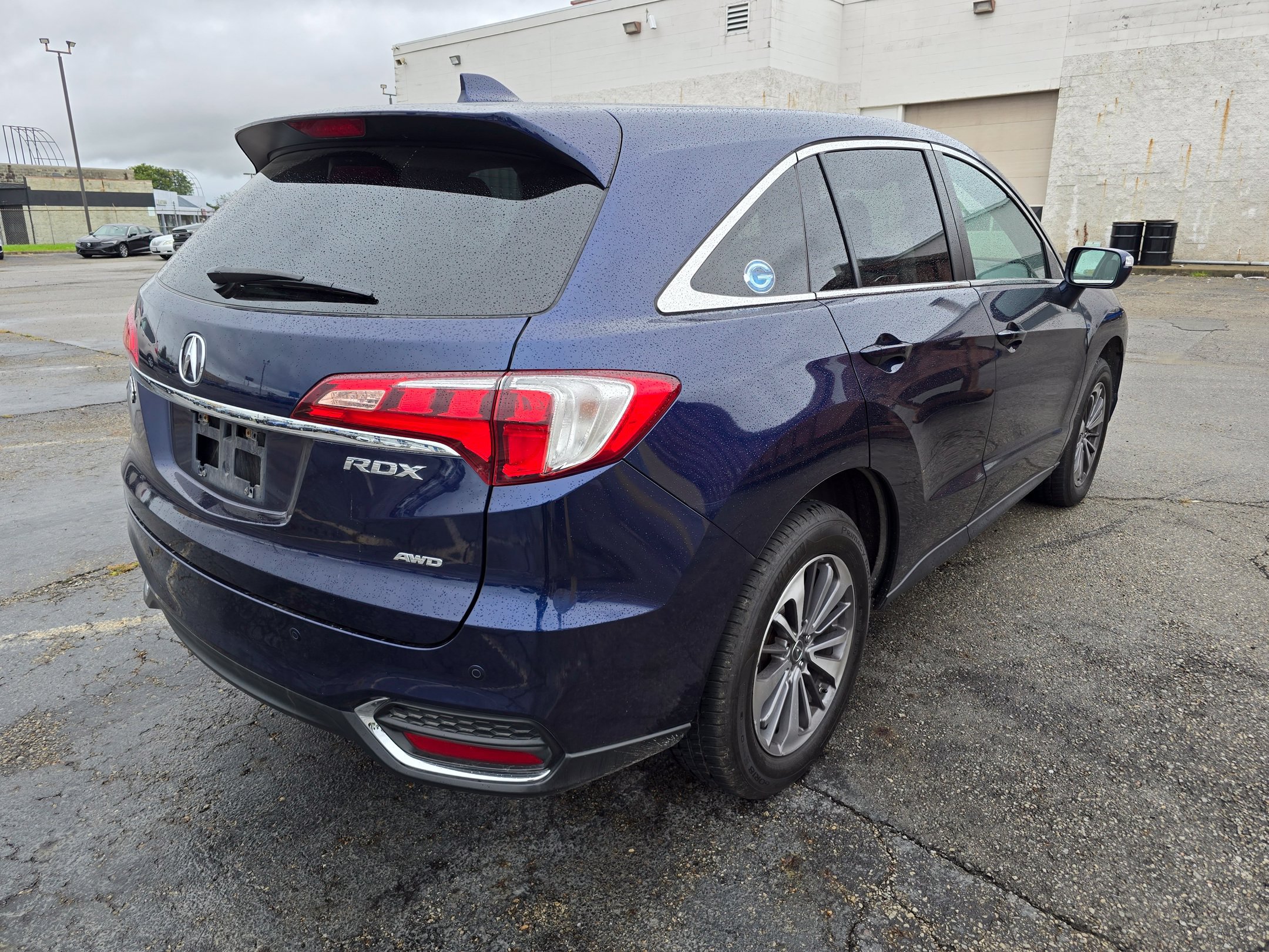 Used 2017 Acura RDX w/ Advance Package AWD/4WD image 3