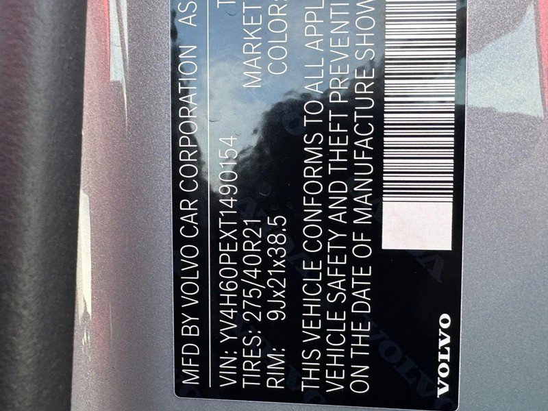 New 2026 Volvo XC90 T8 Plus w/ Protection Package Premier image 16