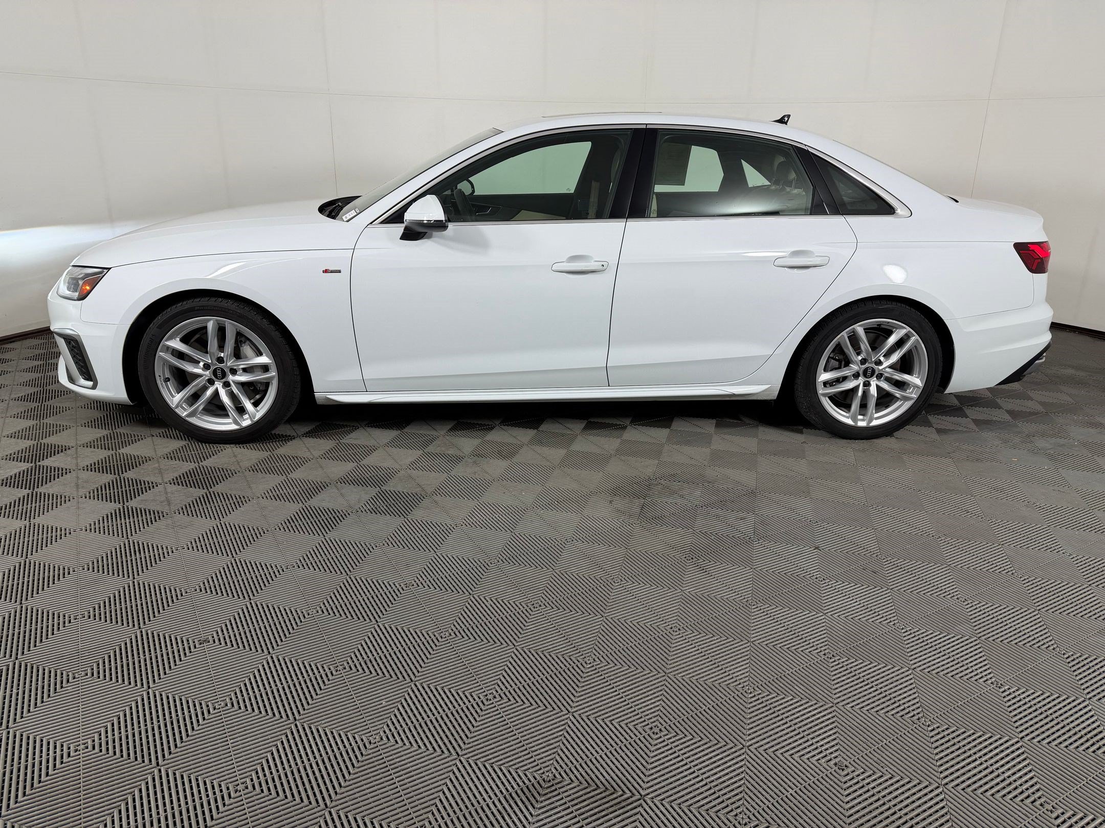 Certified 2023 Audi A4 2.0T Premium w/ Convenience Package AWD/4WD image 2