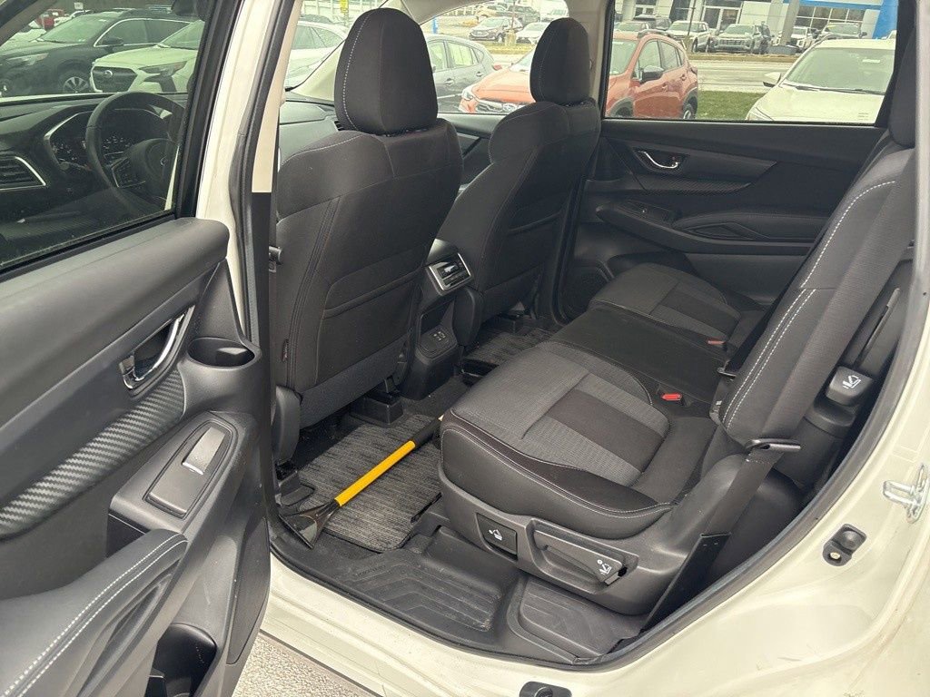 Used 2023 Subaru Ascent Premium w/ Convenience Package image 46