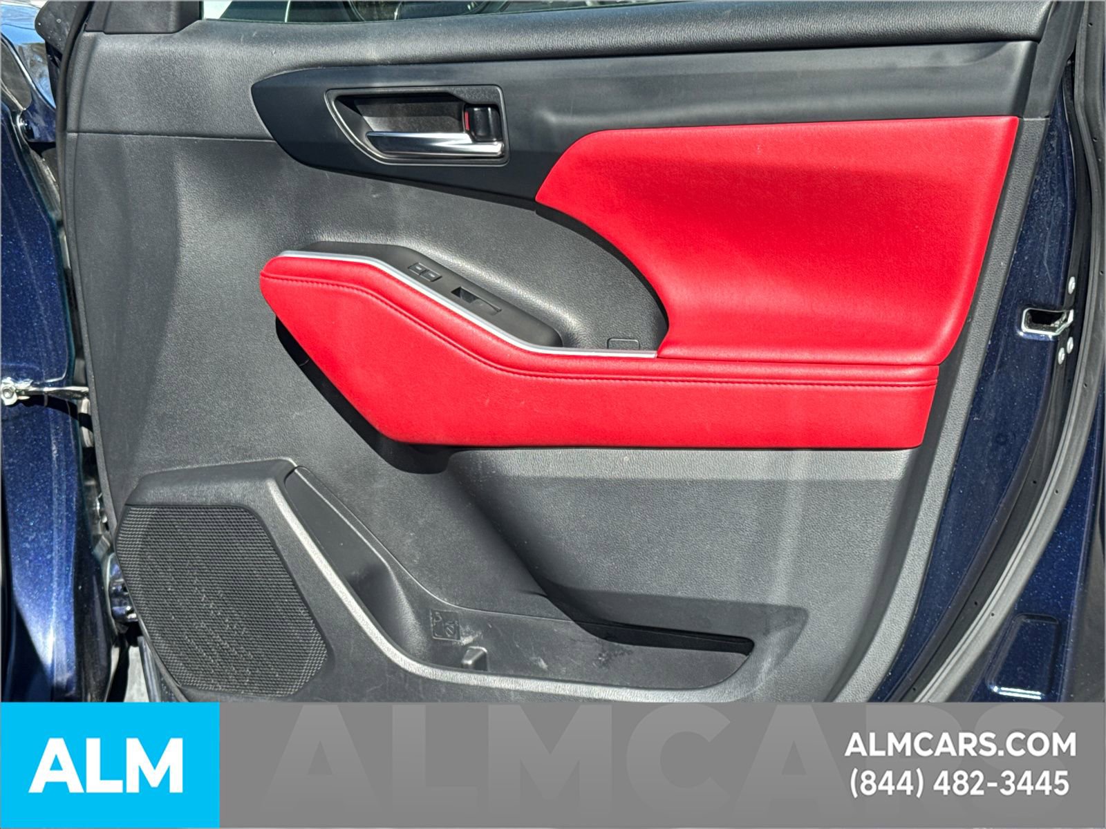 Used 2021 Toyota Highlander XSE image 16