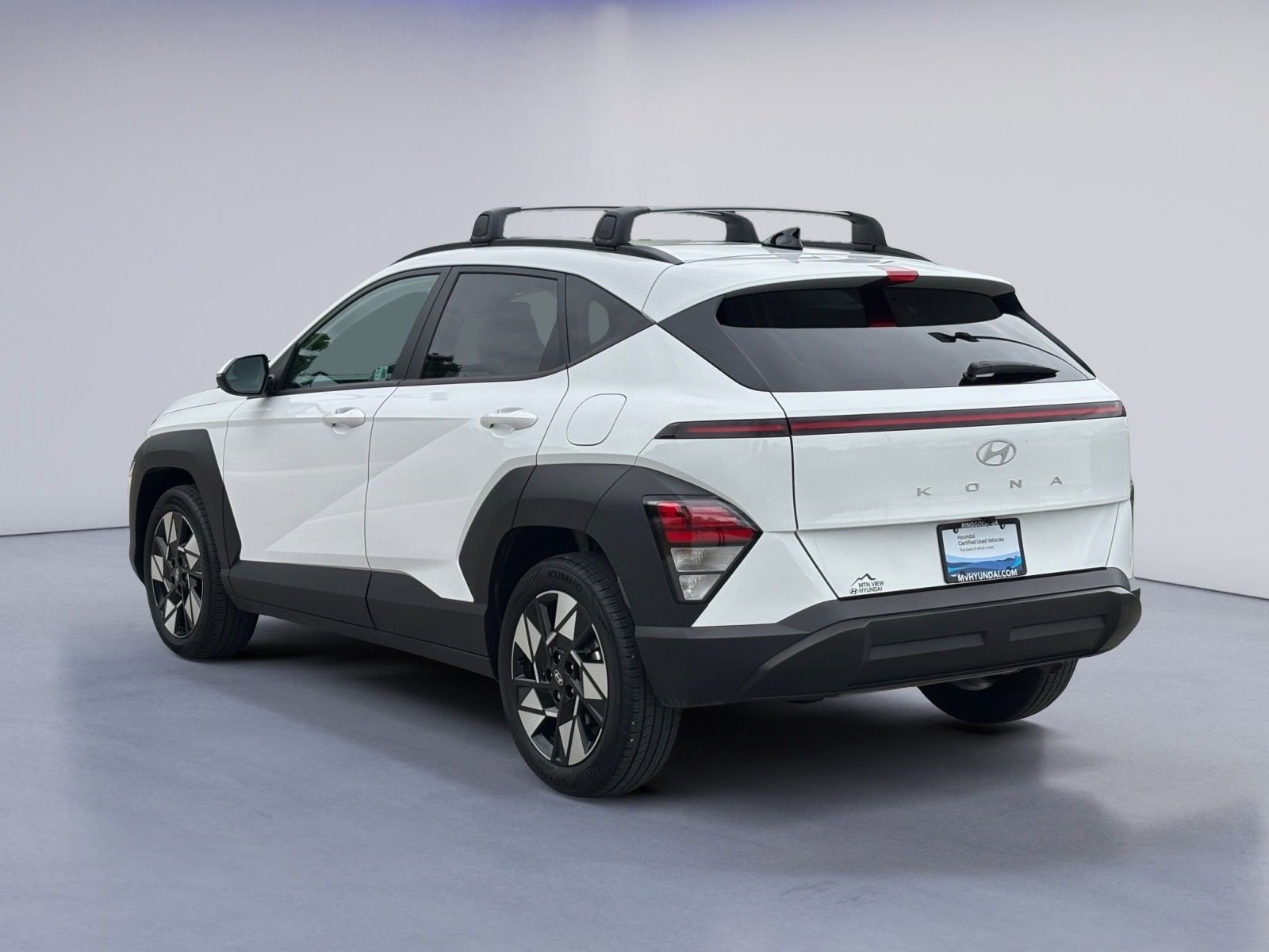 Certified 2024 Hyundai Kona SEL w/ Convenience Package FWD image 6