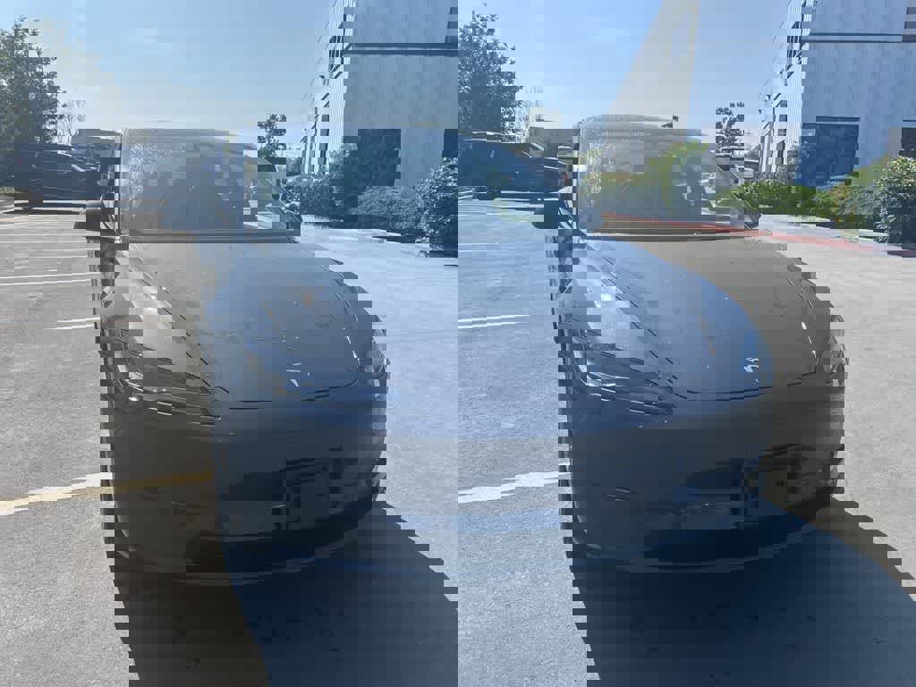 Used 2025 Tesla Model 3 Long Range image 1