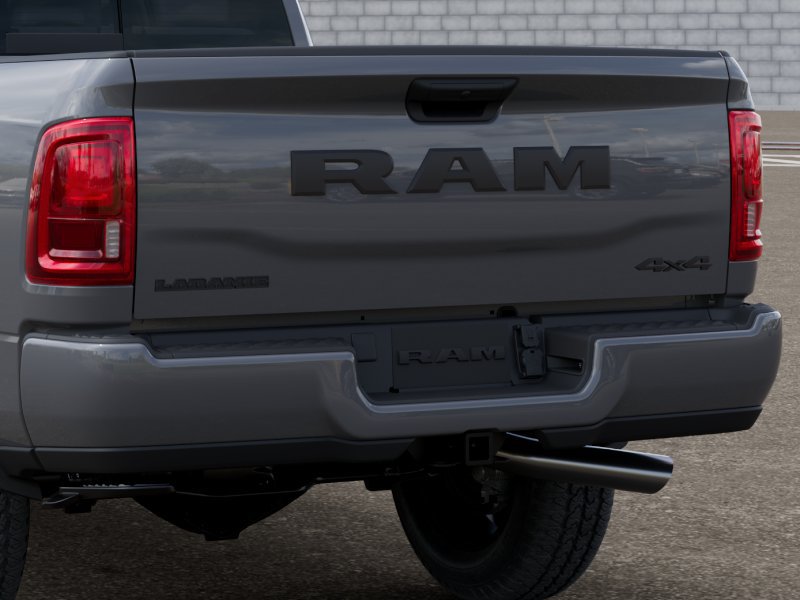 New 2026 RAM 2500 Laramie AWD/4WD image 13
