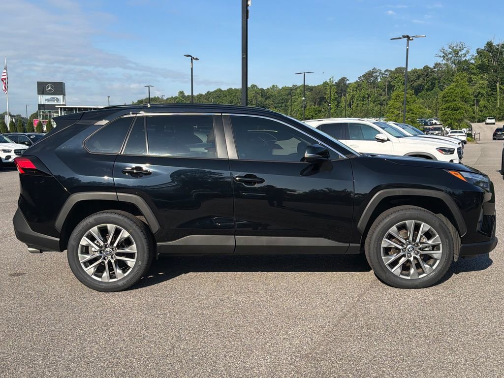Used 2022 Toyota RAV4 XLE Premium FWD image 25