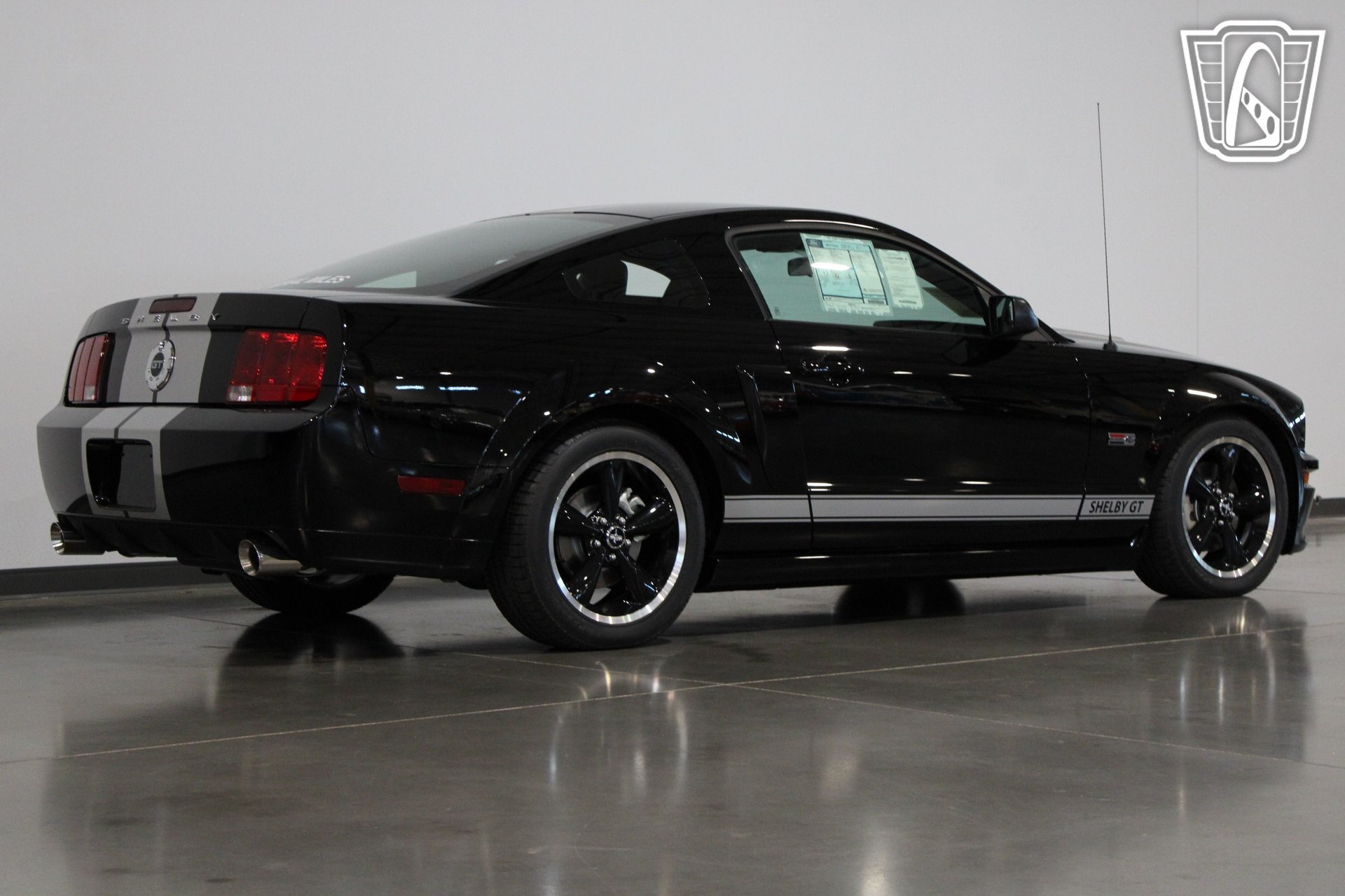 Used 2007 Ford Mustang GT RWD image 24