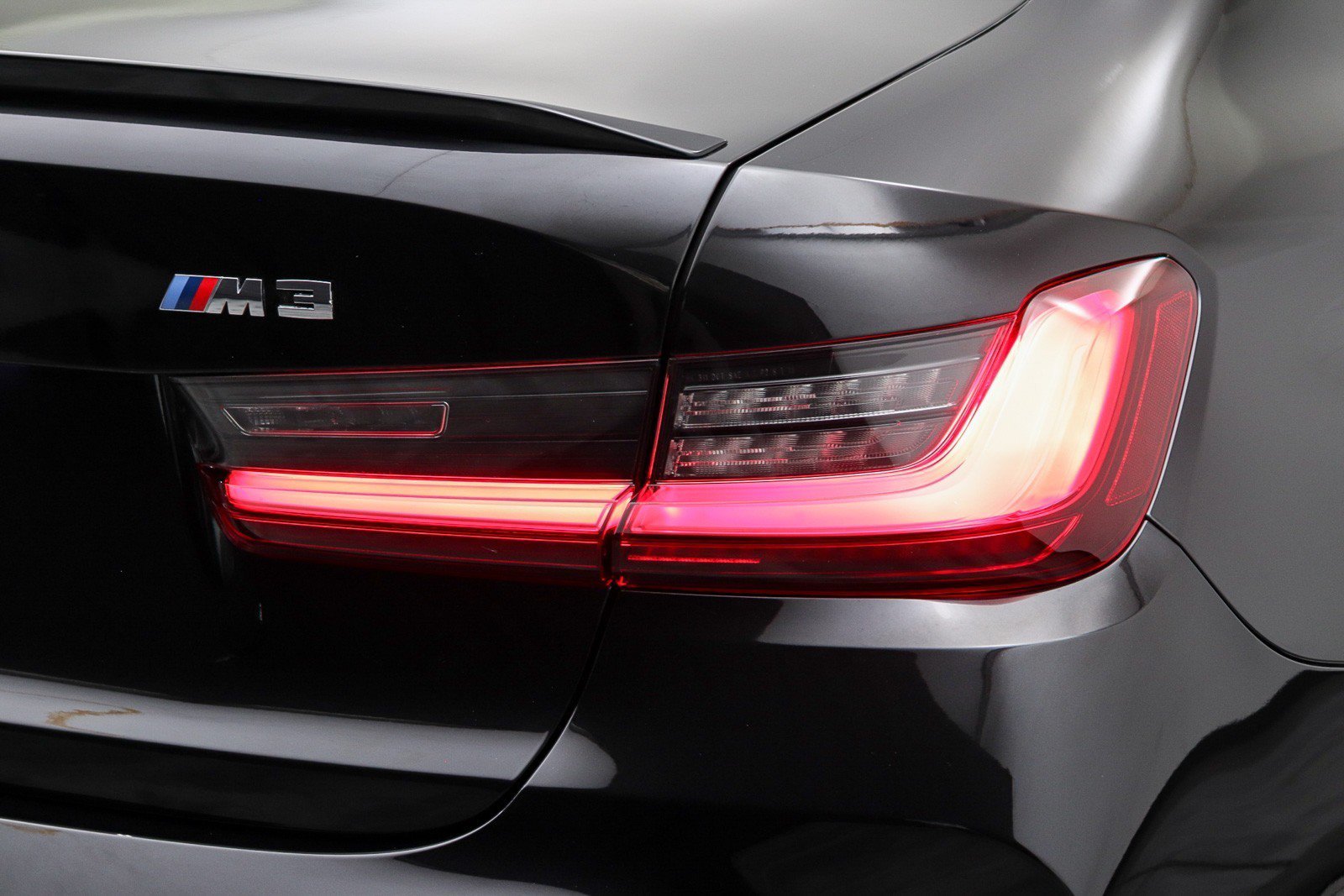 Used 2022 BMW M3 w/ Executive Package RWD image 11