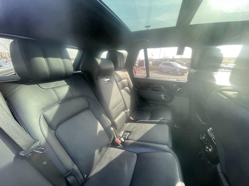 Used 2021 Land Rover Range Rover P525 Westminster Edition AWD/4WD image 16