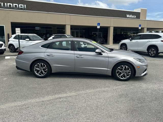 Certified 2023 Hyundai Sonata SEL w/ Convenience Package FWD image 5