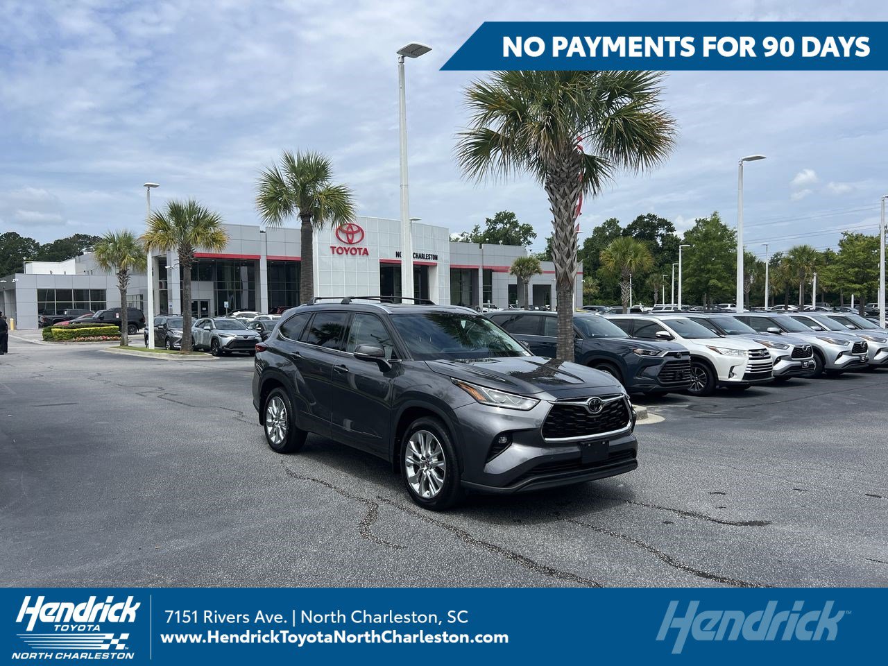 Used 2023 Toyota Highlander Limited AWD/4WD image 1