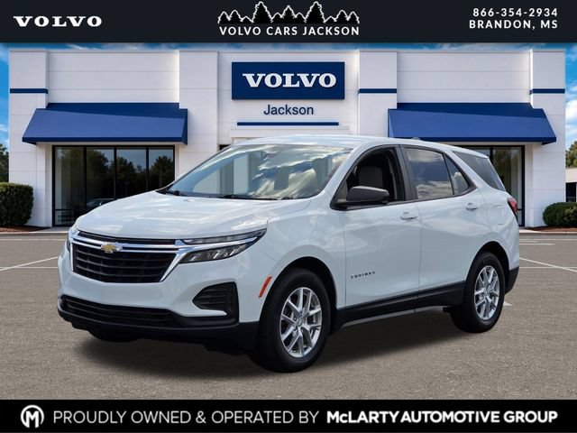 Used 2022 Chevrolet Equinox LS w/ LPO, Floor Liner Package FWD image 7