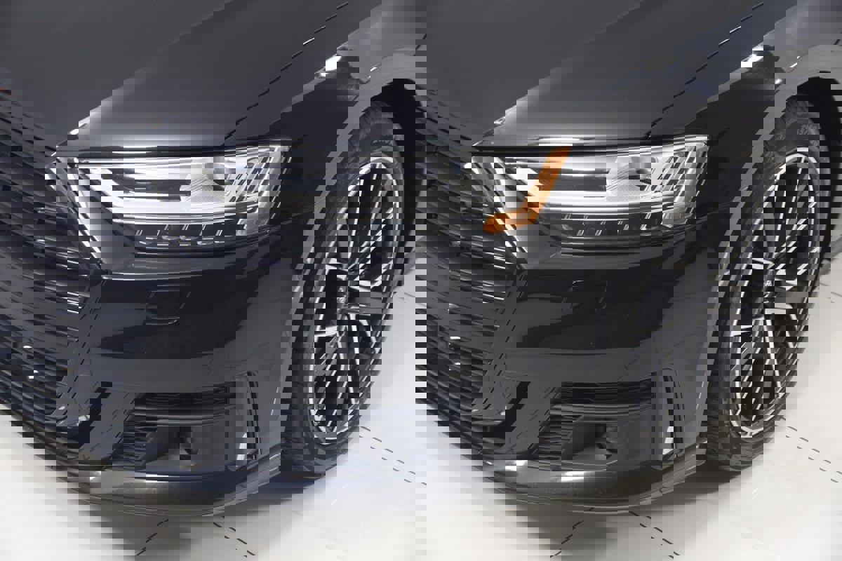 Used 2020 Audi A8 L 4.0T w/ Sport Plus Package image 66