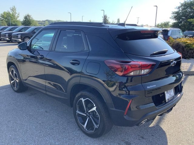 Used 2023 Chevrolet TrailBlazer RS w/ Sun and Liftgate Package AWD/4WD image 7