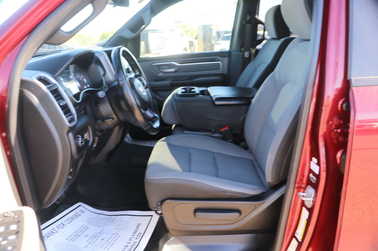 Used 2021 RAM 1500 Big Horn AWD/4WD image 13