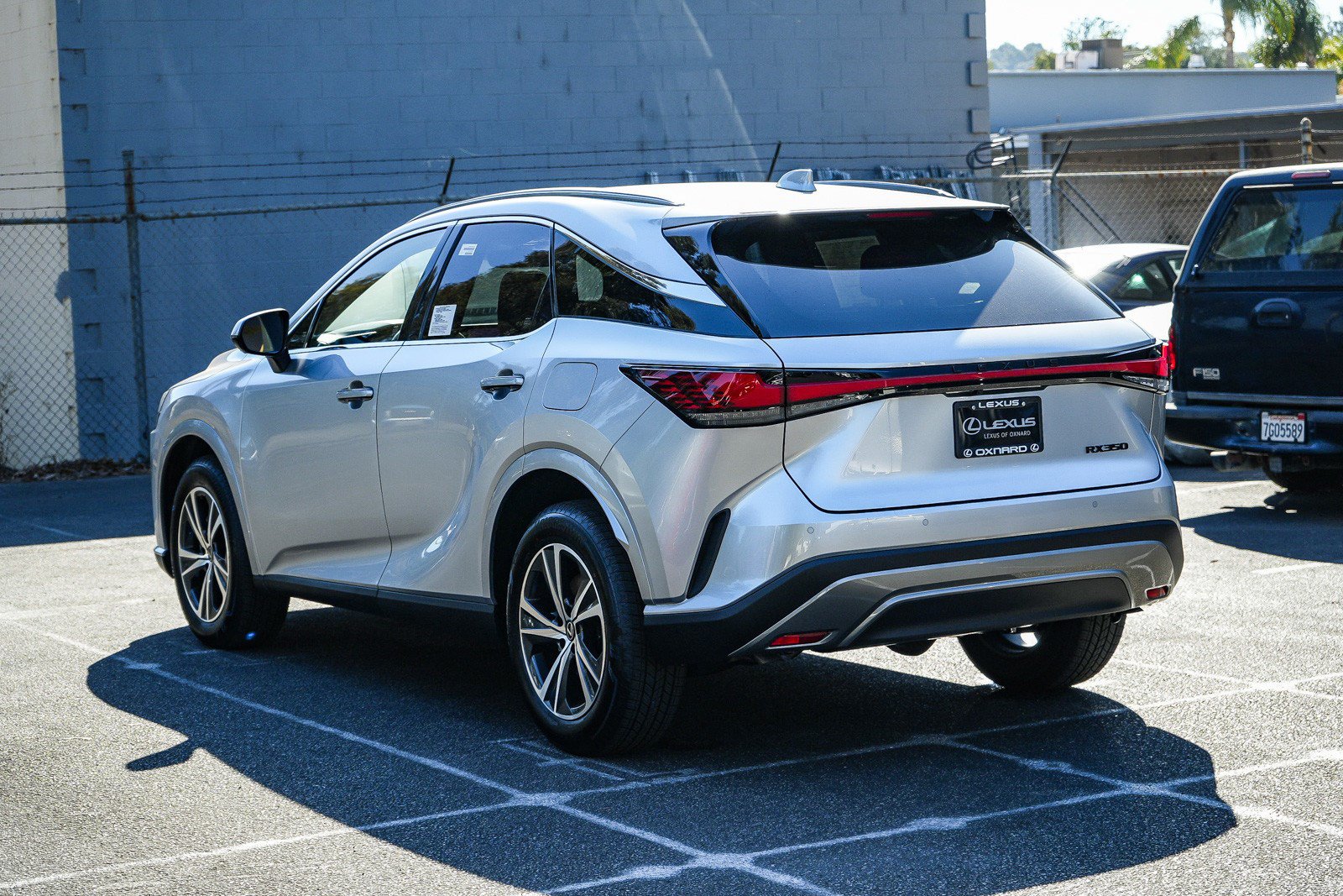 New 2026 Lexus RX 350 Premium w/ Accessory Package (Z1) FWD image 4