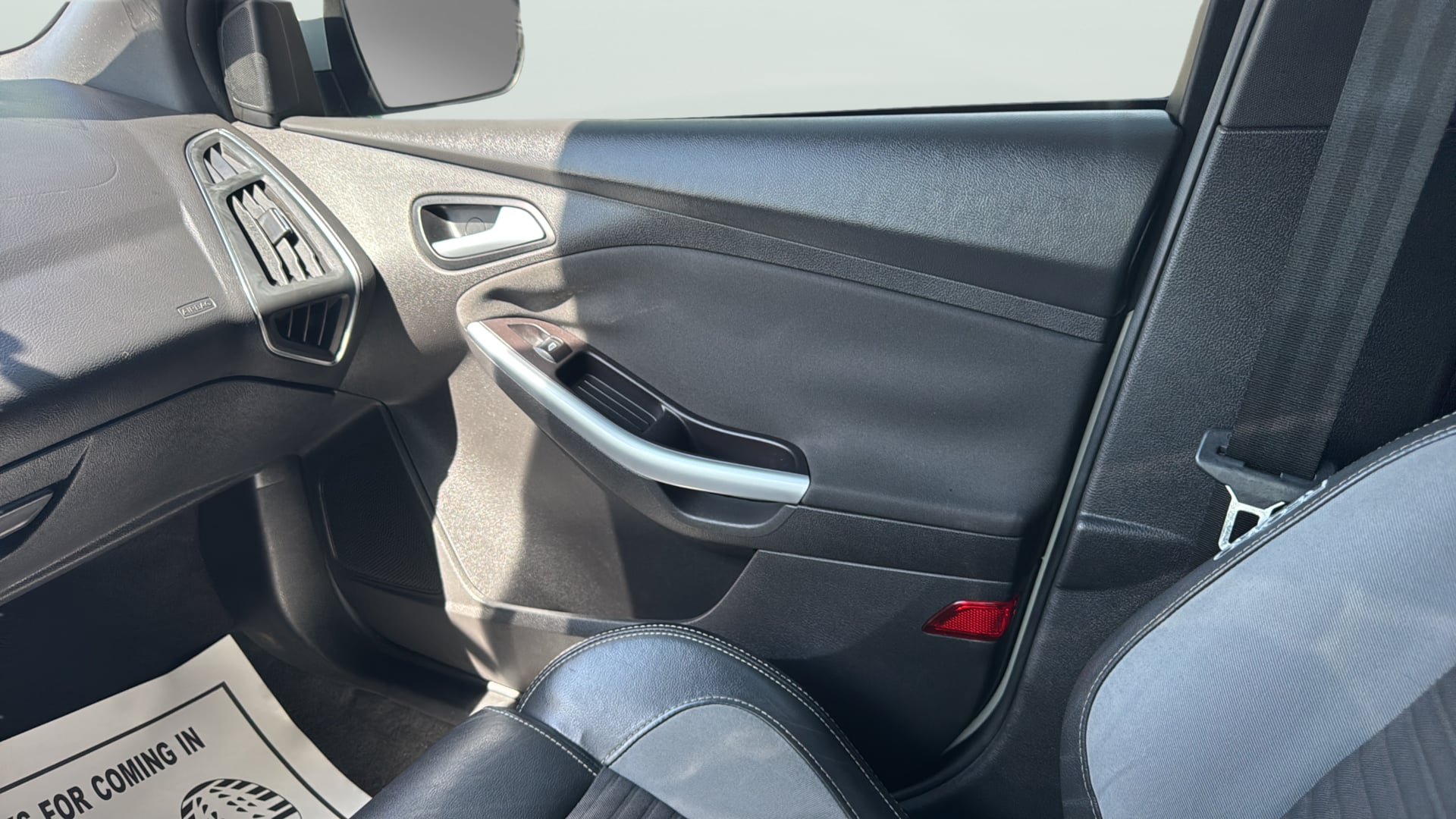 Used 2013 Ford Focus ST FWD image 18
