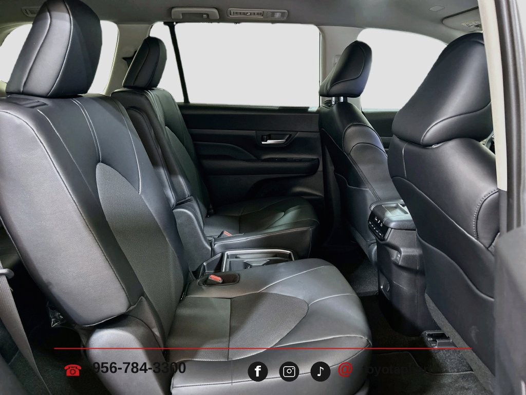 New 2026 Toyota Grand Highlander AWD image 27