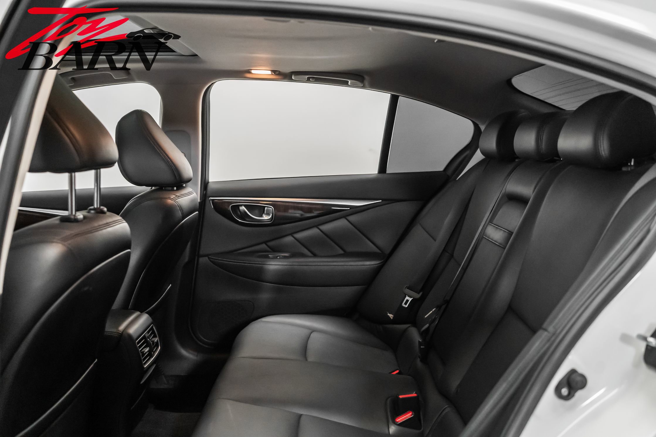 Used 2018 INFINITI Q50 Luxe w/ Essential Package (3.0T Luxe) image 48