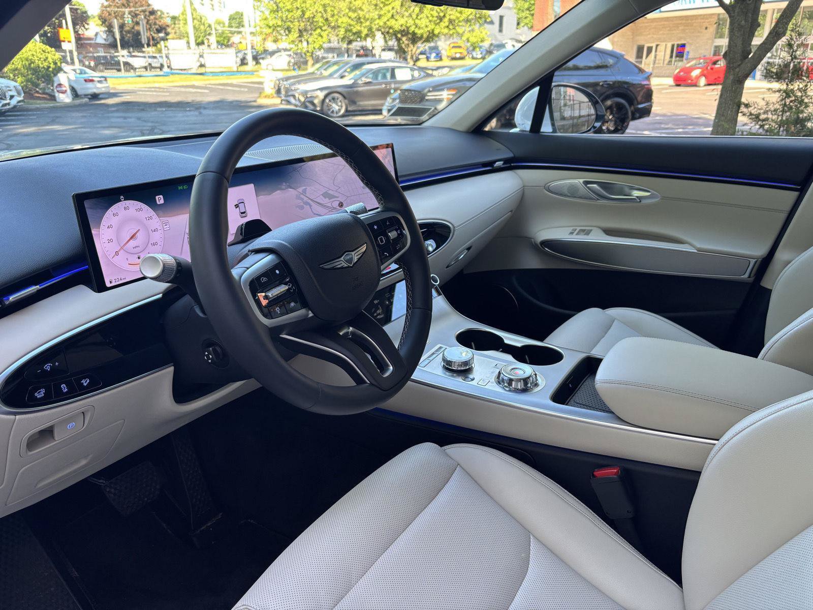 Used 2026 Genesis GV70 2.5T Select AWD/4WD image 8