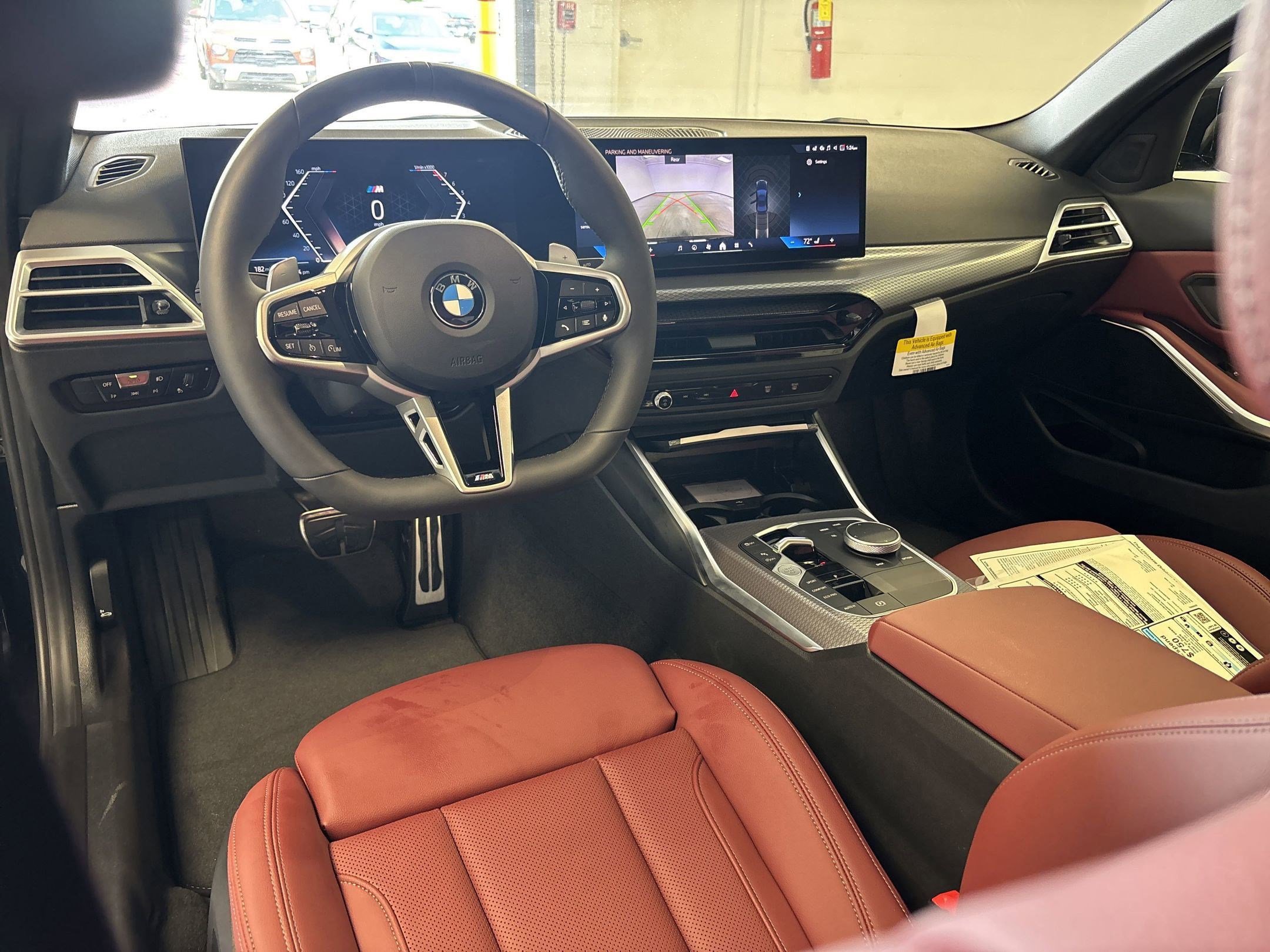 Used 2025 BMW 330i Sedan w/ M Sport Package image 3