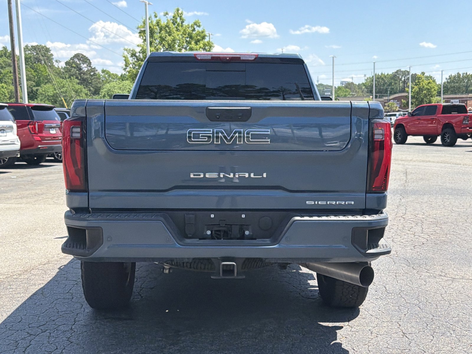 Certified 2025 GMC Sierra 2500 Denali Ultimate AWD/4WD image 11