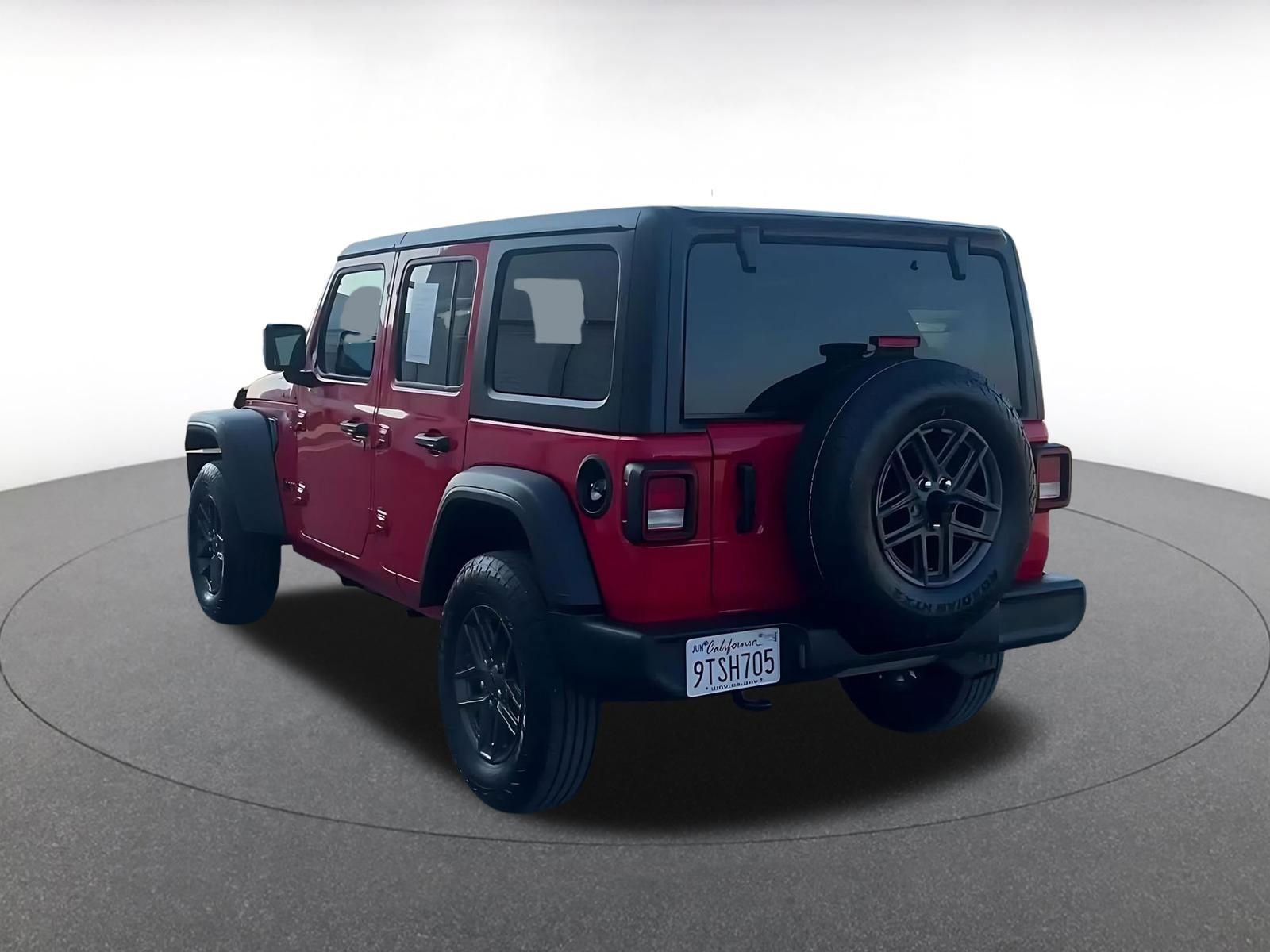 Used 2025 Jeep Wrangler Sport S image 9