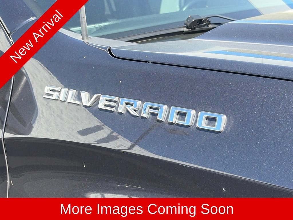 Used 2022 Chevrolet Silverado 1500 LT AWD/4WD image 9