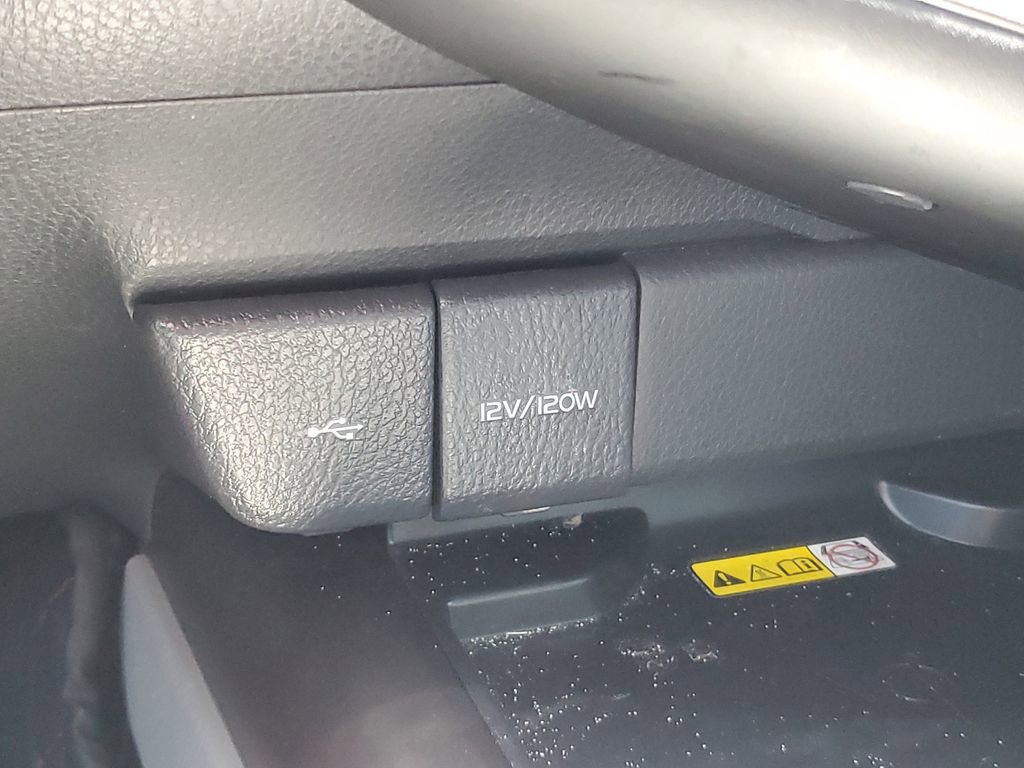 Used 2022 Toyota Camry XSE image 22