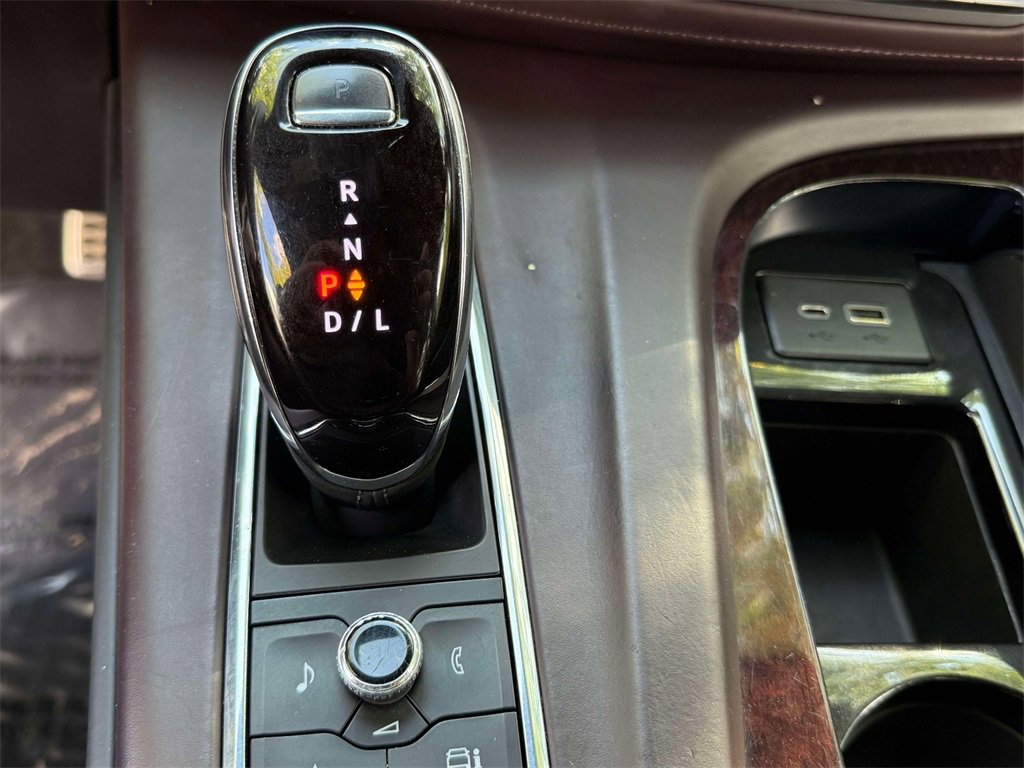 Used 2023 Cadillac Escalade Sport Platinum image 27