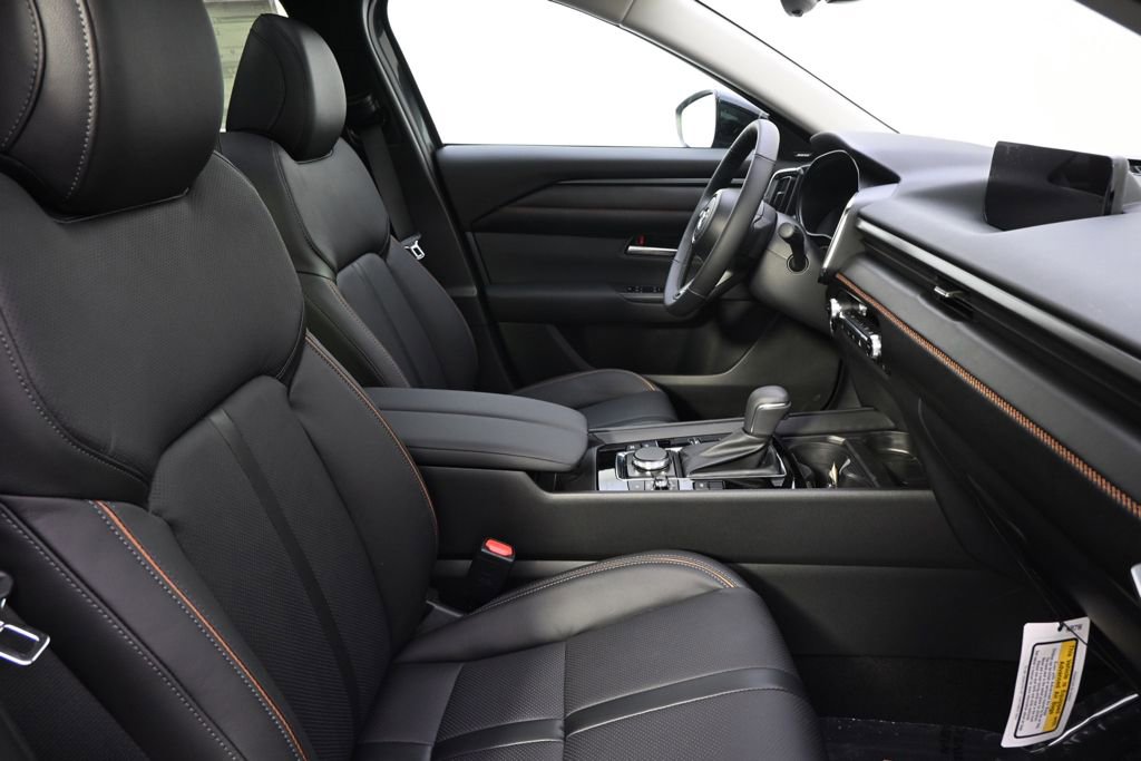 New 2026 MAZDA CX-50 2.5 Hybrid w/ Weather Package AWD/4WD image 16