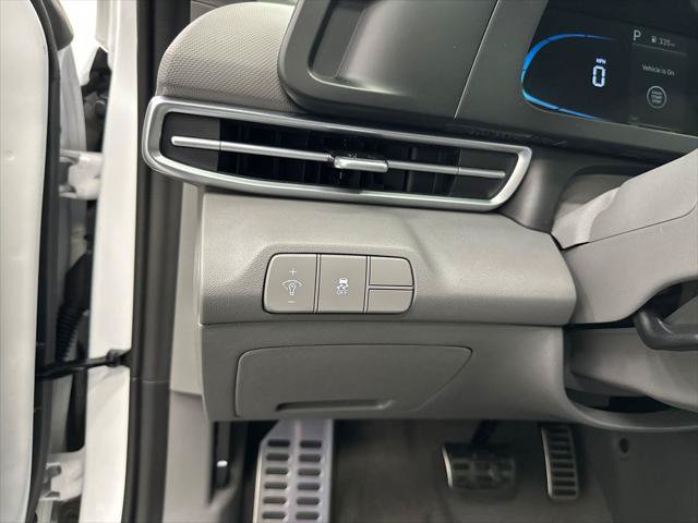 New 2026 Hyundai Elantra SEL Sport Premium FWD image 31