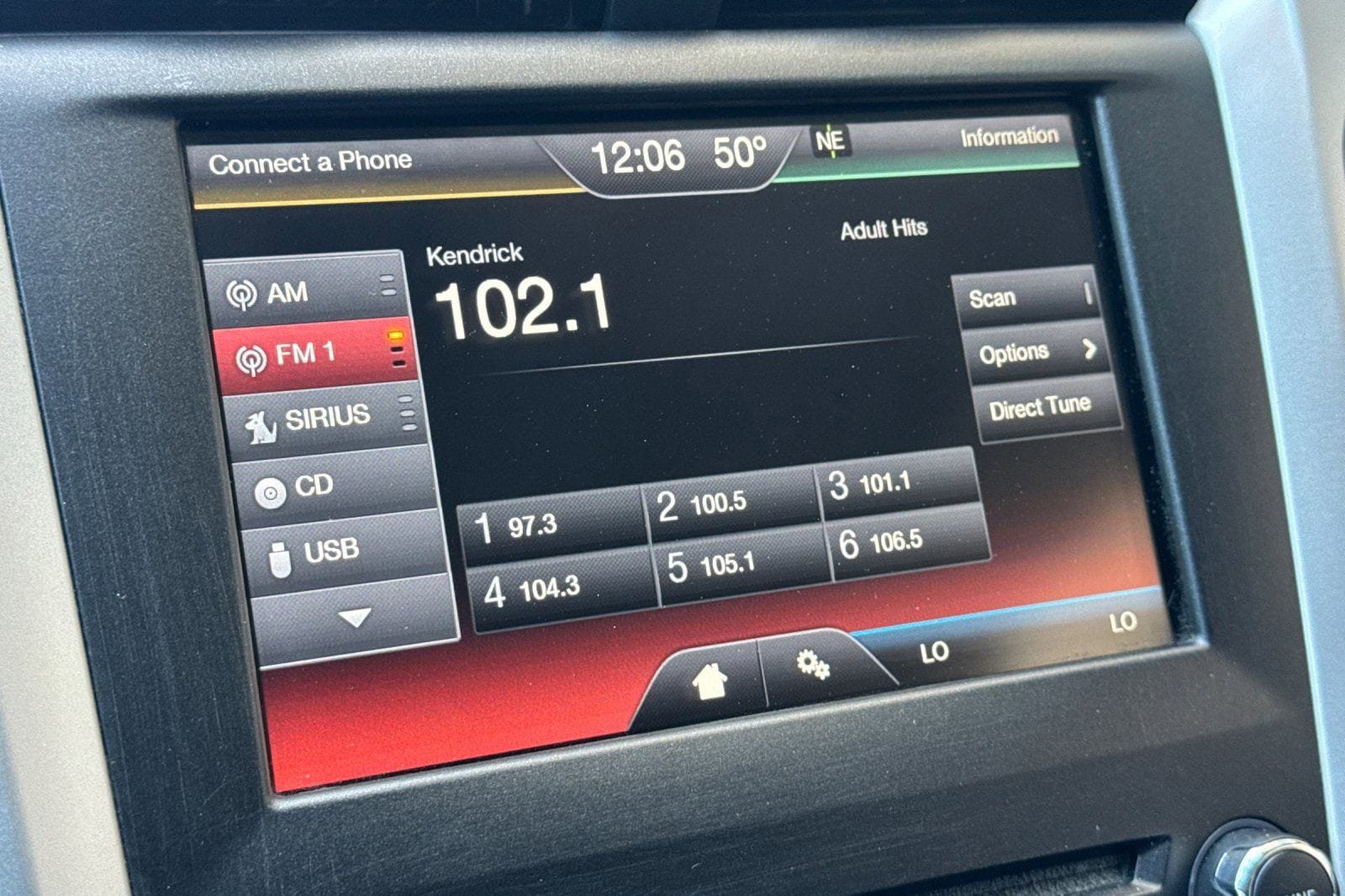 Used 2016 Ford Fusion SE FWD image 20