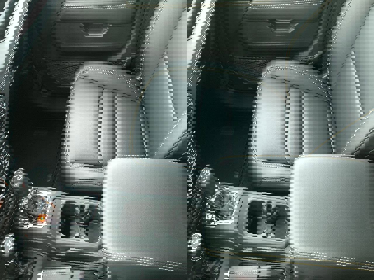 Used 2025 Jeep Gladiator Sport image 25