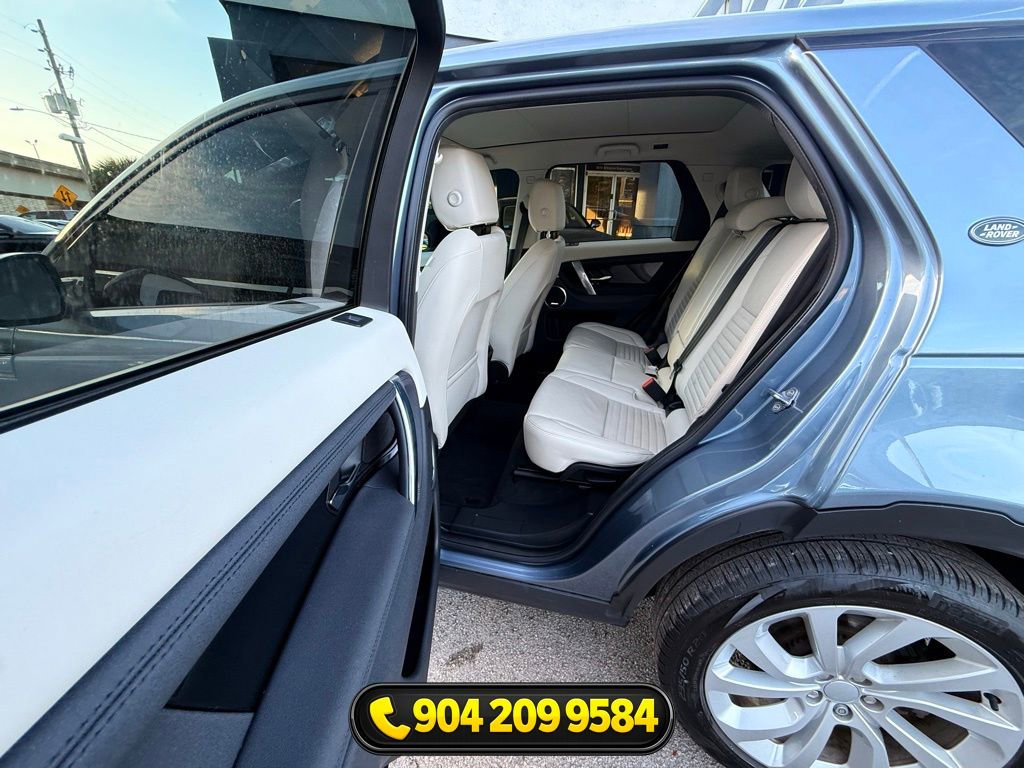 Used 2023 Land Rover Discovery Sport S image 32
