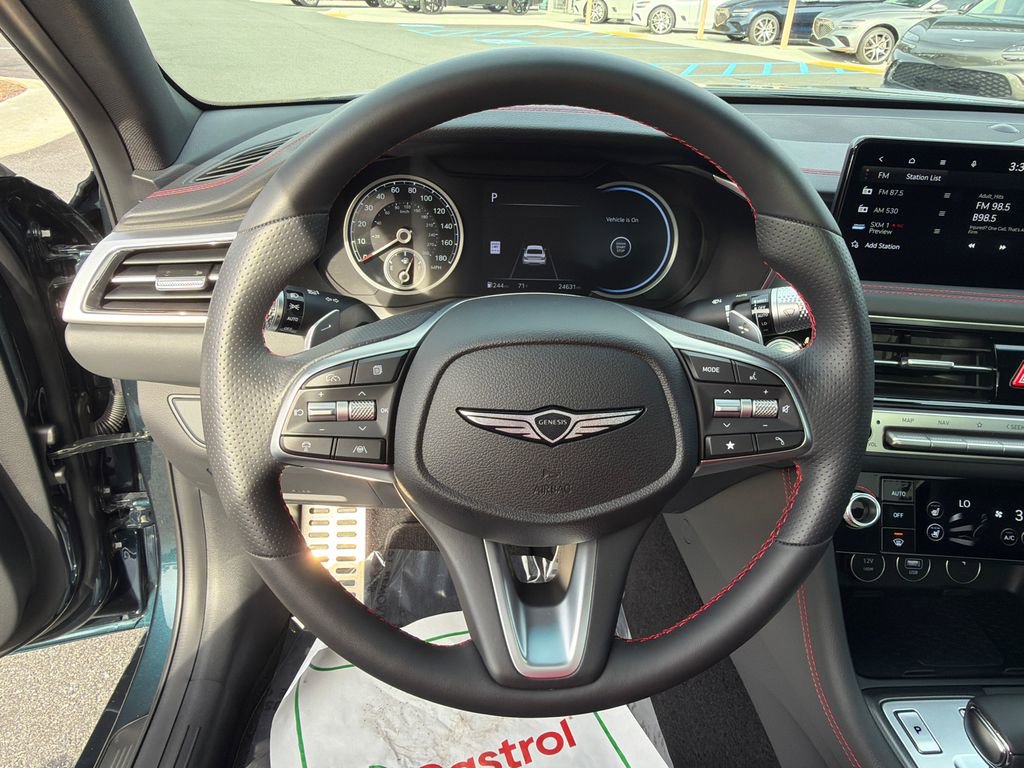 Used 2024 Genesis G70 3.3T Advanced image 23