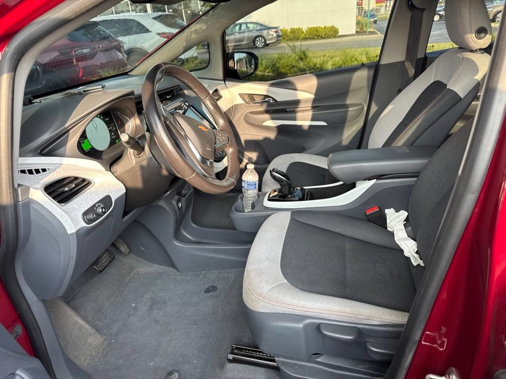 Used 2021 Chevrolet Bolt LT FWD image 5