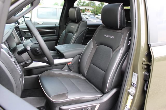 New 2027 RAM 1500 Laramie w/ Night Edition AWD/4WD image 13