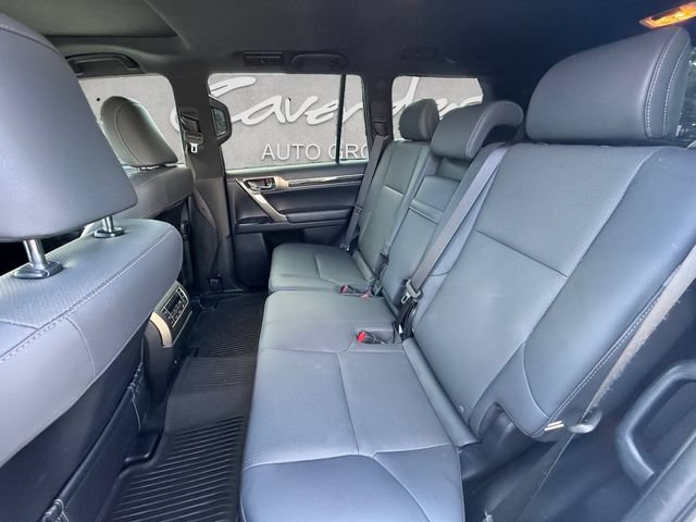 Used 2020 Lexus GX 460 Premium w/ Premium Package AWD/4WD image 28