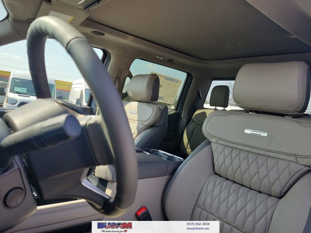 New 2026 Ford F250 Platinum image 16