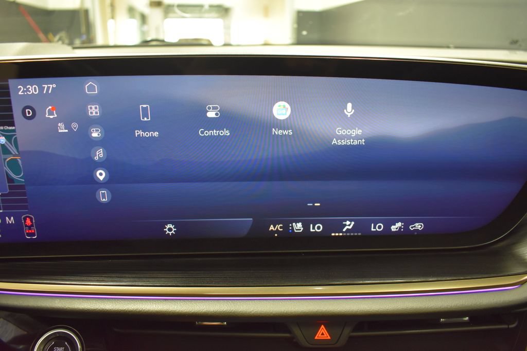 Used 2024 Buick Envision Avenir AWD/4WD image 23