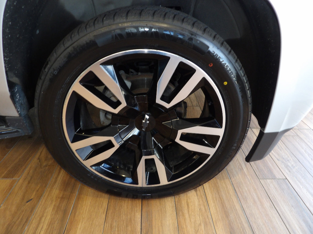 Used 2018 Chevrolet Tahoe Premier image 4