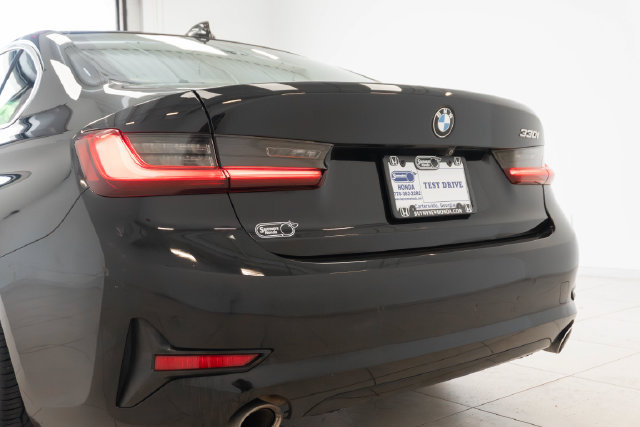 Used 2021 BMW 330i Sedan w/ Convenience Package RWD image 10