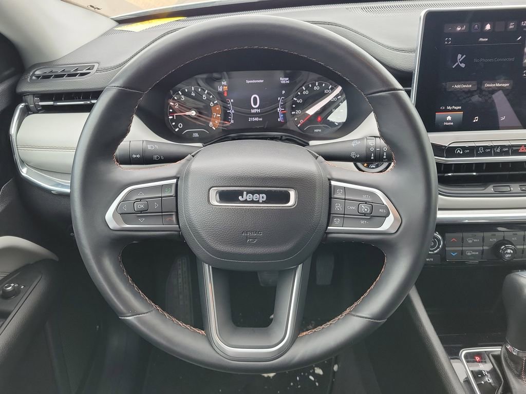 Used 2022 Jeep Compass Limited image 29