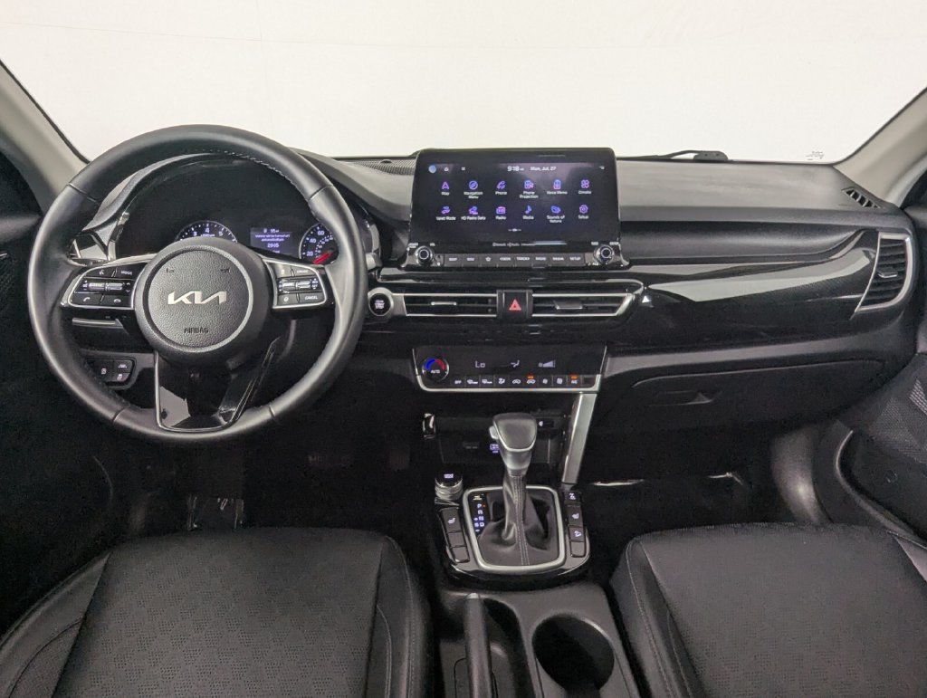 Used 2022 Kia Seltos EX AWD/4WD image 15