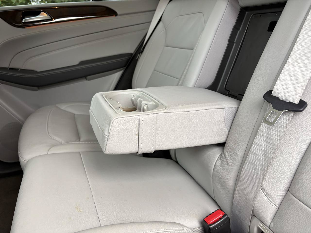 Used 2015 Mercedes-Benz ML 400 4MATIC image 27