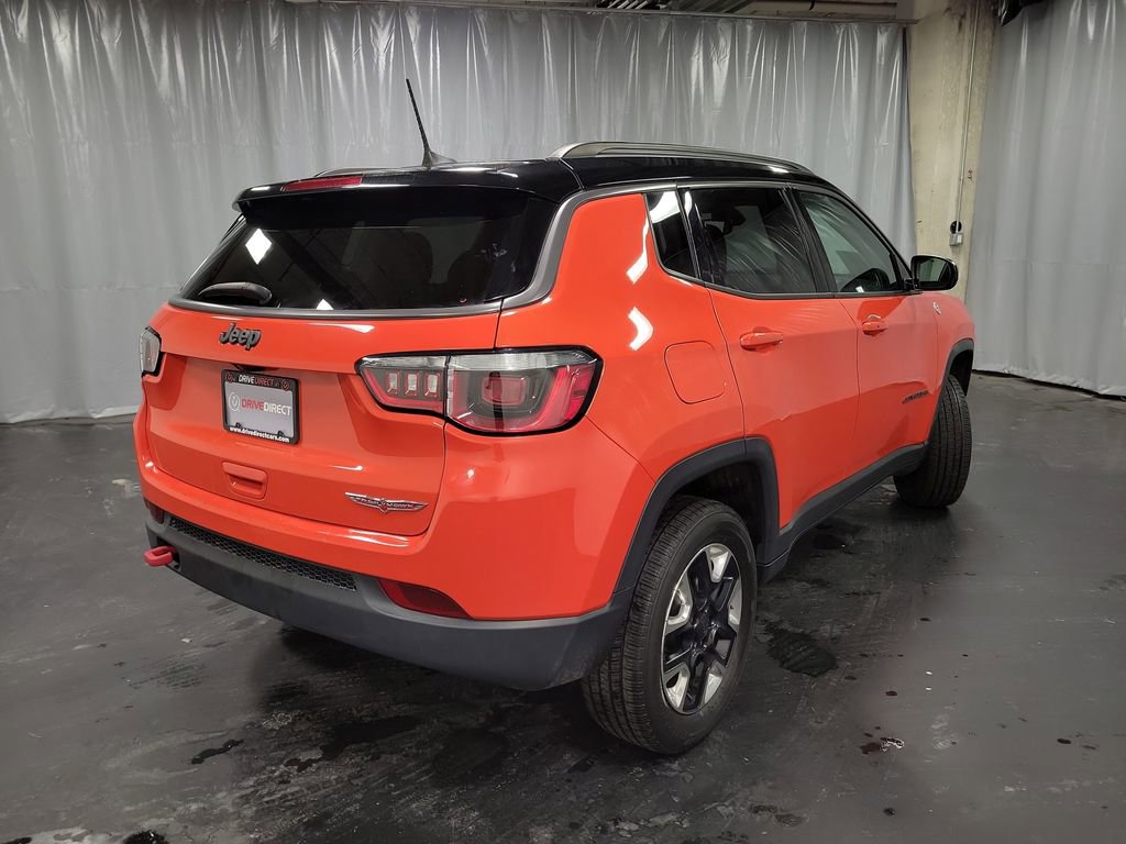 Used 2018 Jeep Compass Trailhawk w/ Cold Weather Group image 9