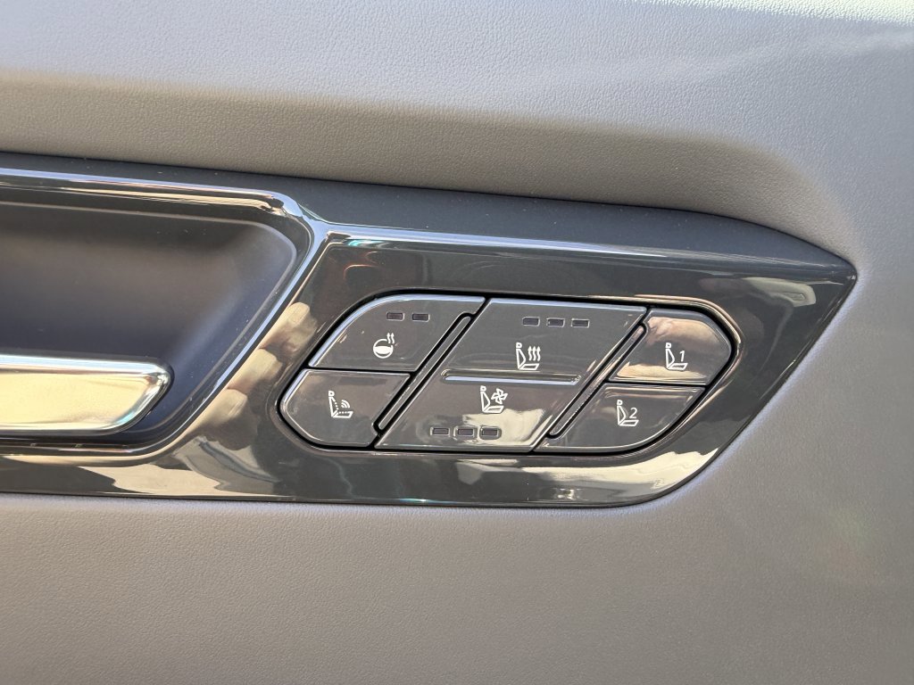 Used 2026 Kia EV9 GT-Line image 32