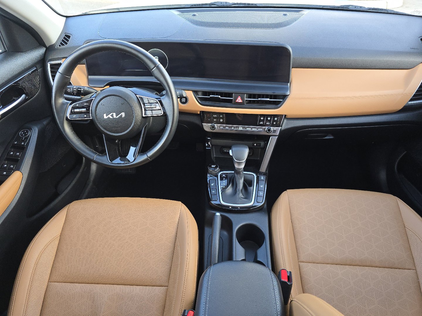 Used 2024 Kia Seltos EX image 22