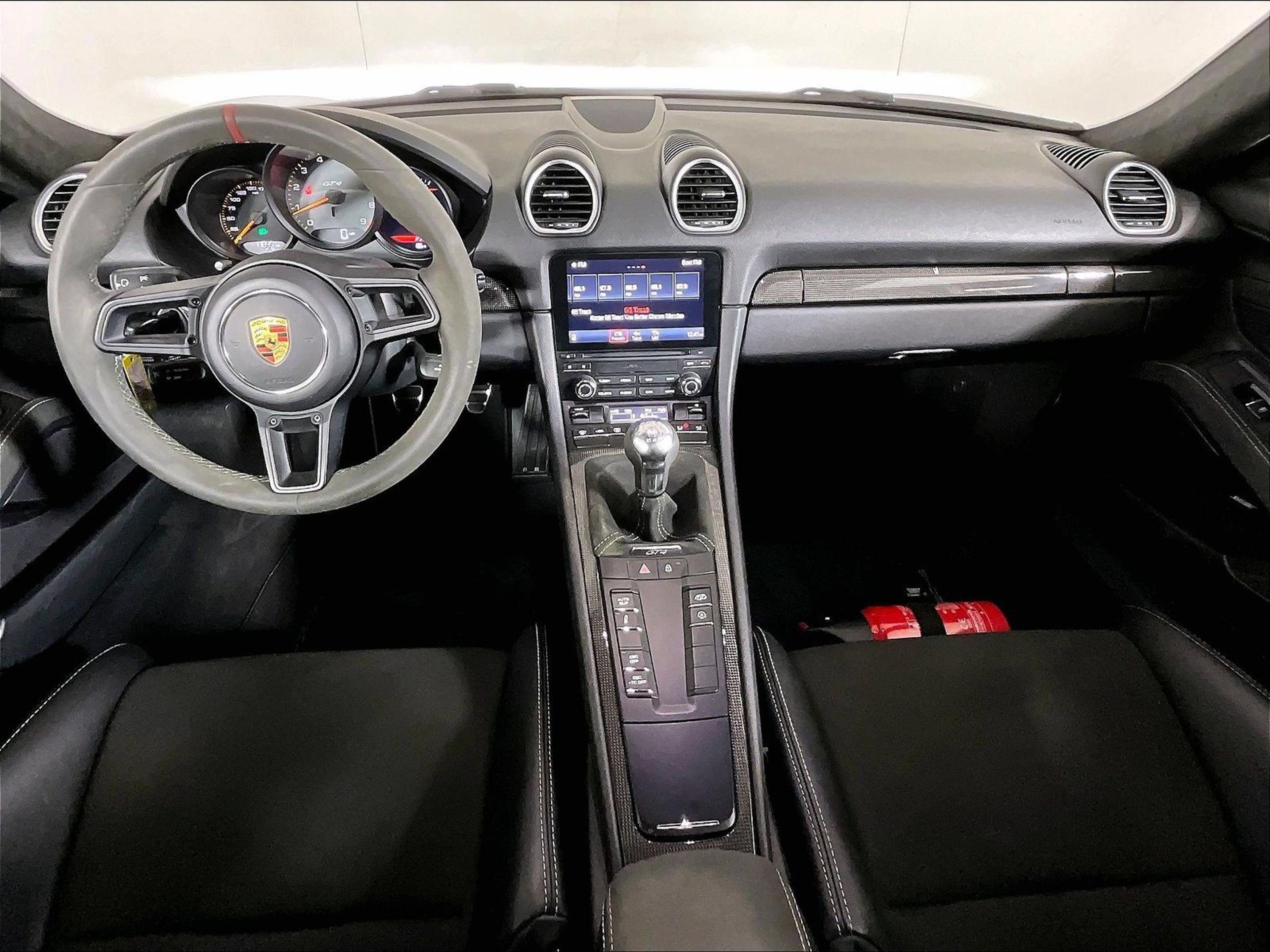 Certified 2022 Porsche 718 Cayman GT4 RWD image 12