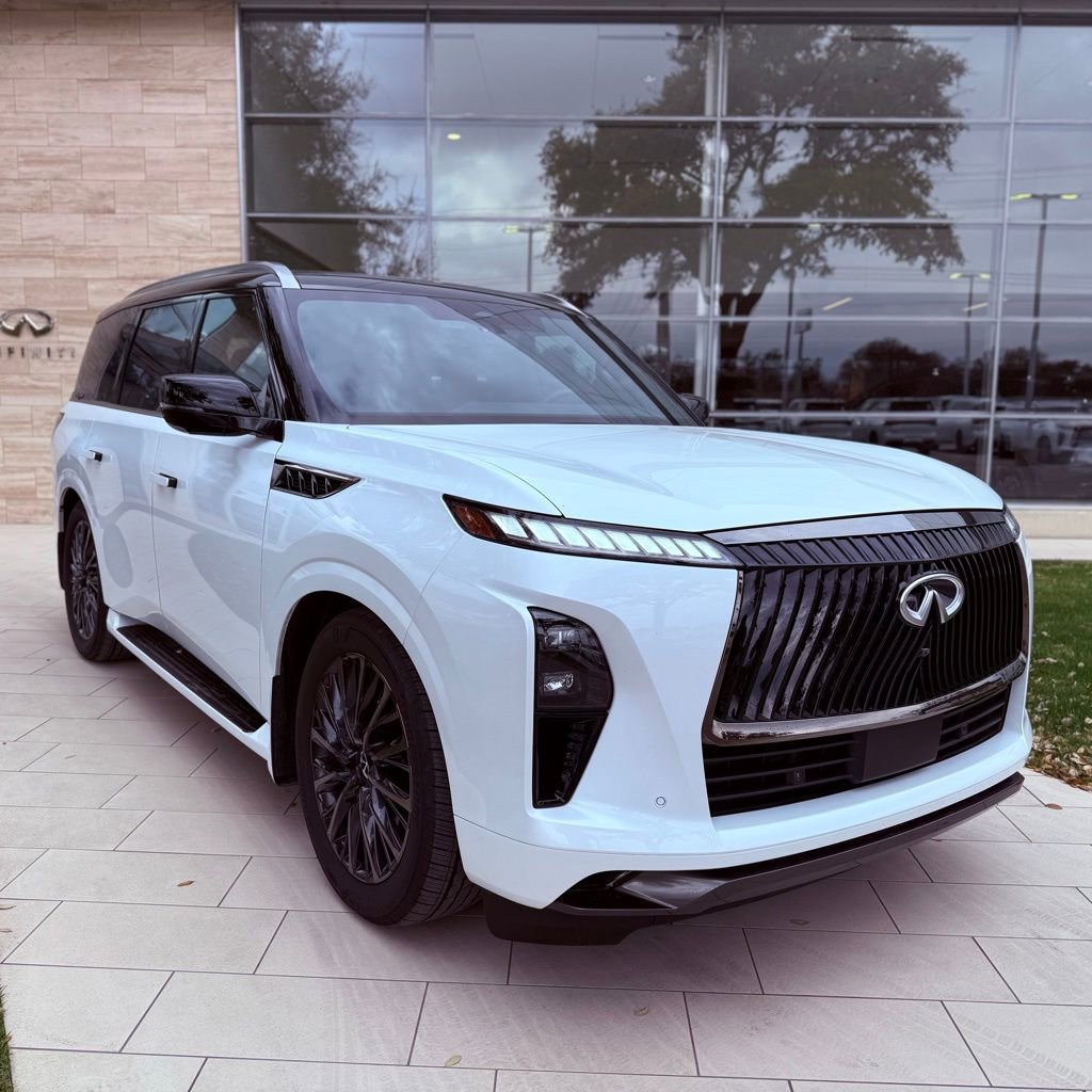 Certified 2026 INFINITI QX80 Autograph w/ Premium Cargo Package image 4